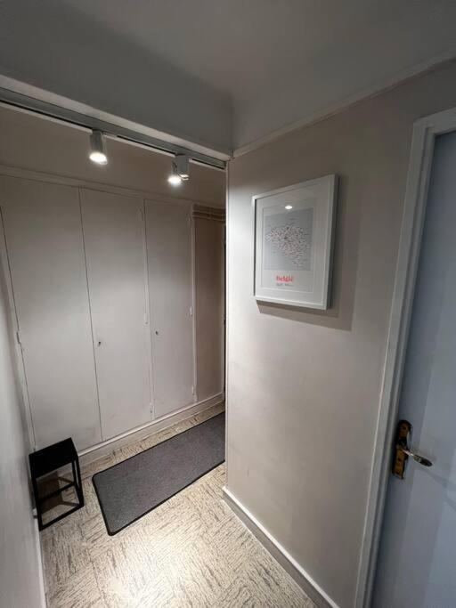 Appartement Avec Balcon En Centre Ville บัวร์ ภายนอก รูปภาพ